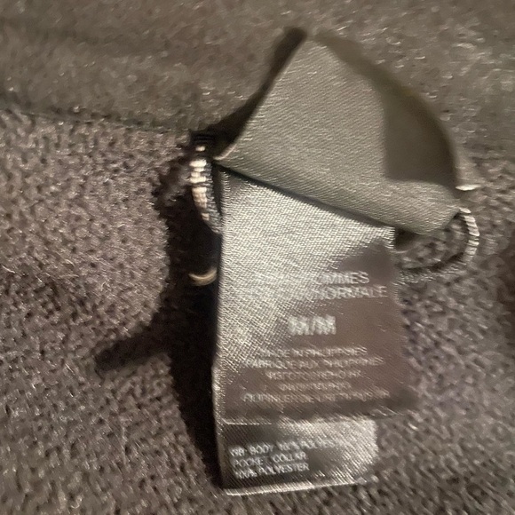 The North Face Jacket Winter Apparel - Picture 3 of 8